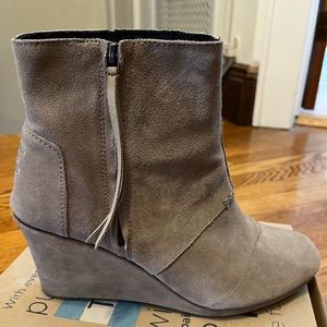 Toms Women’s ankle boots